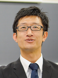 日出学園 日出中学校・高等学校
国際コース 英語担当
東 隆道先生